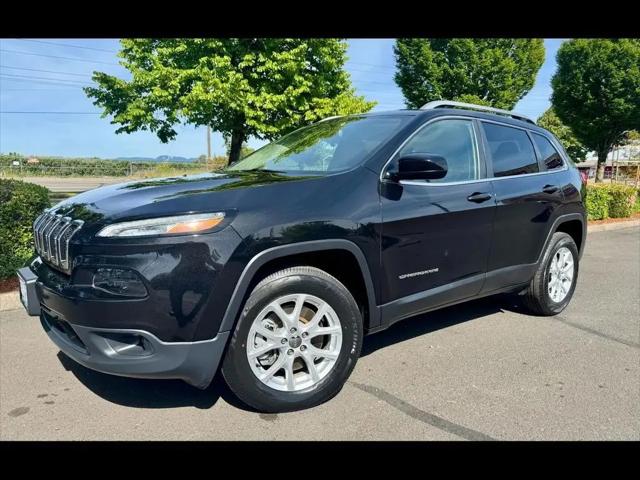 2016 Jeep Cherokee Latitude for sale in Eugene, OR