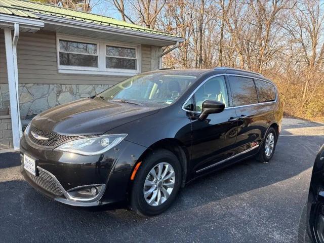 2019 Chrysler Pacifica Touring L for sale in SULLIVAN, MO