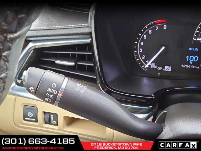 2018 Cadillac XT5 Standard