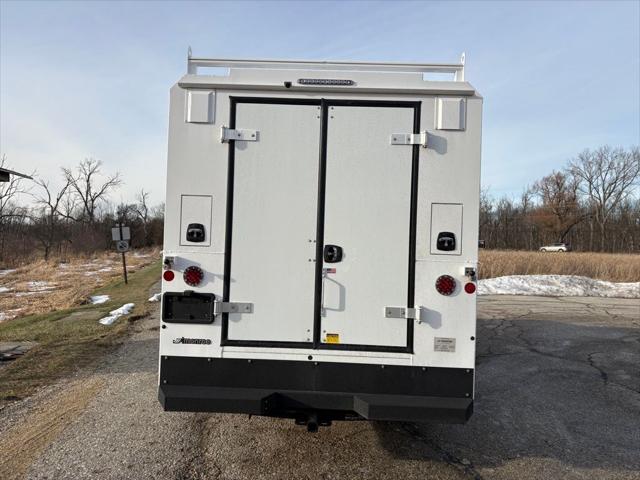 2026 Ford E-350 Cutaway Base