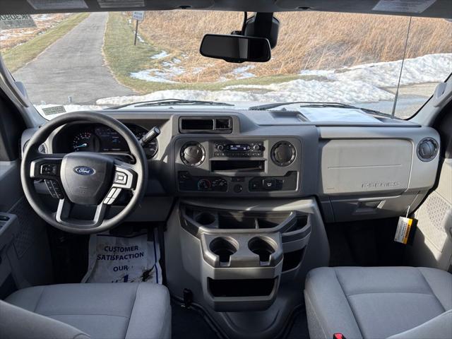 2026 Ford E-350 Cutaway Base
