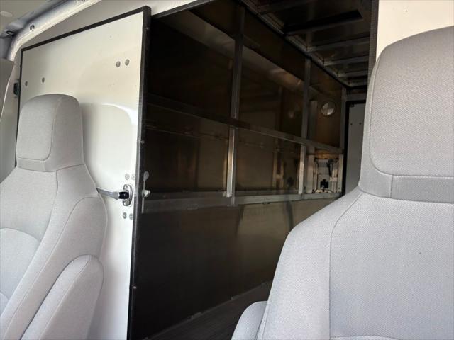 2026 Ford E-350 Cutaway Base