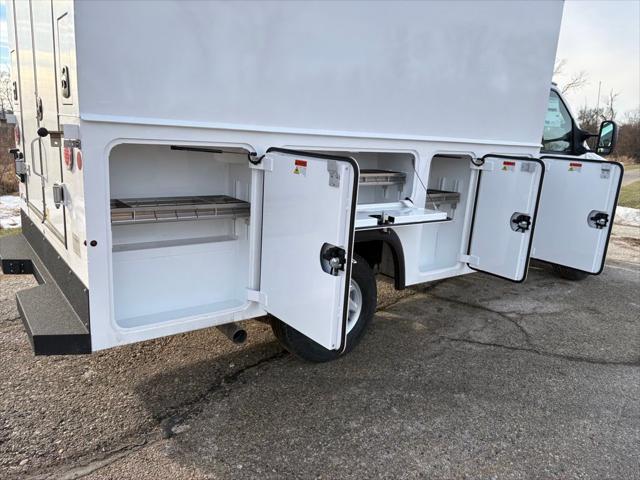 2026 Ford E-350 Cutaway Base