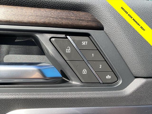 2026 GMC Acadia Denali Ultimate FWD