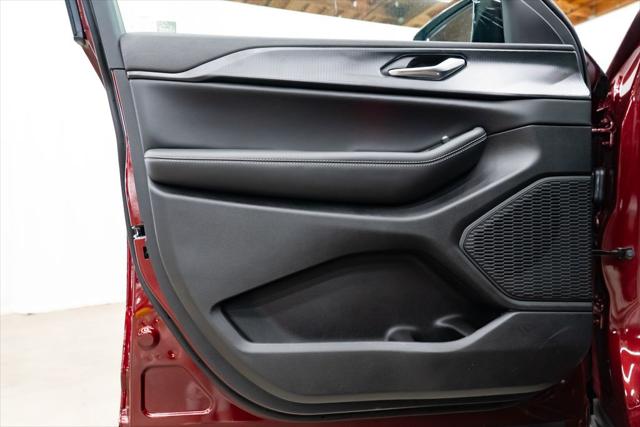 2025 Jeep Grand Cherokee Laredo 4x4