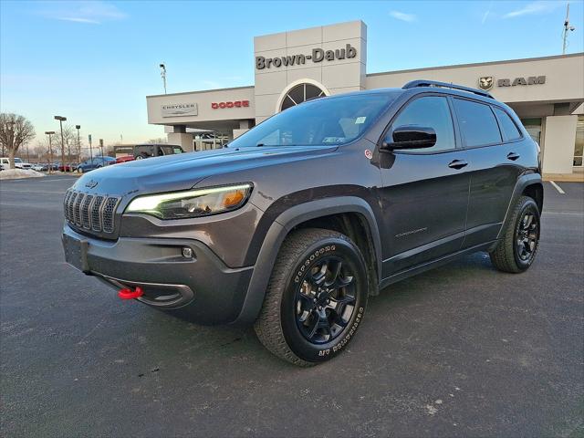 2022 Jeep Cherokee Trailhawk 4x4 2022 Jeep Cherokee Trailhawk 4x4