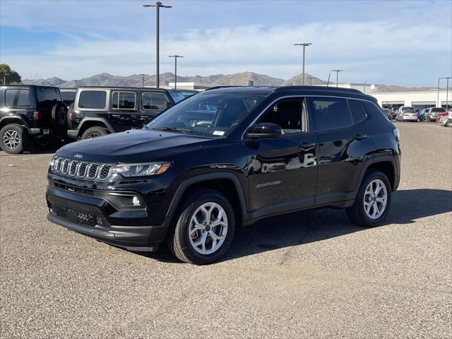 2026 Jeep Compass COMPASS LATITUDE 4X4