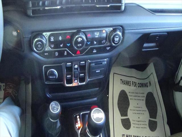 2024 Jeep Wrangler 4-Door Sahara 4x4