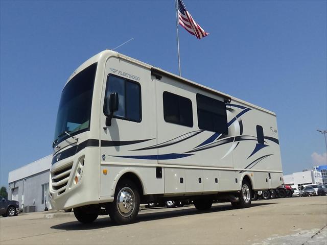 2016 Ford F-53 Base