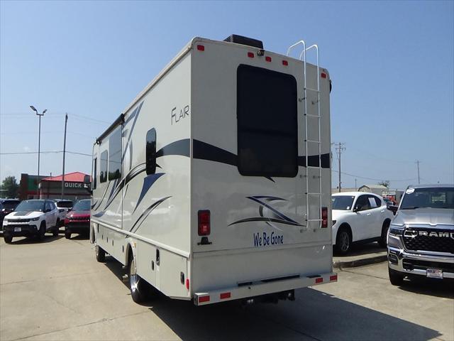 2016 Ford F-53 Base