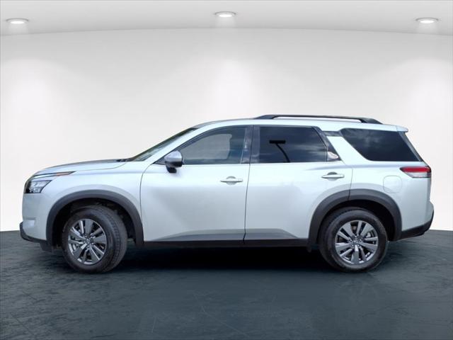 2025 Nissan Pathfinder SV FWD
