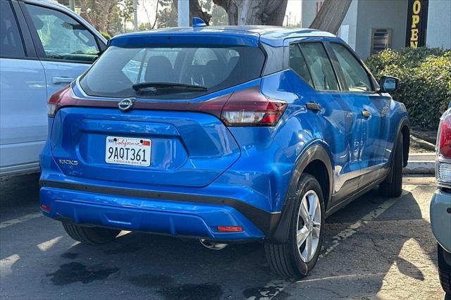 2022 Nissan Kicks S Xtronic CVT