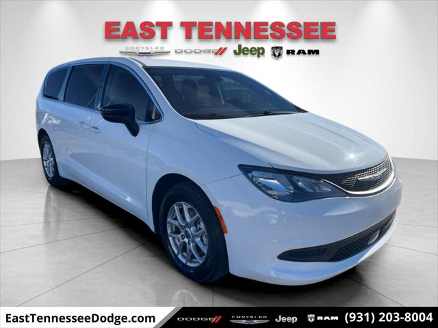 2024 Chrysler Voyager LX