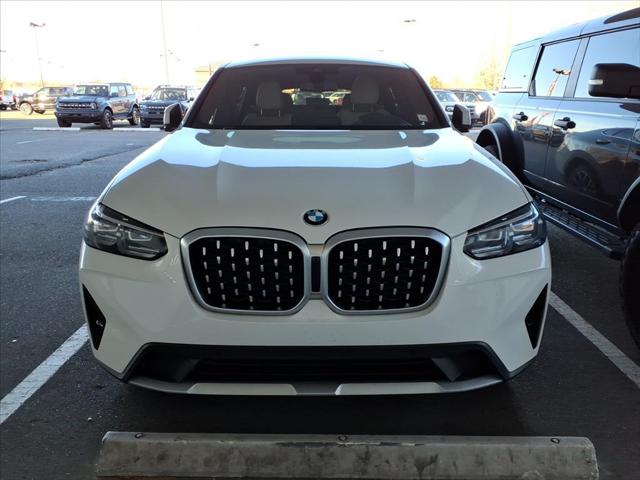 2024 BMW X4 xDrive30i