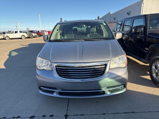 2016 Chrysler Town and Country Touring