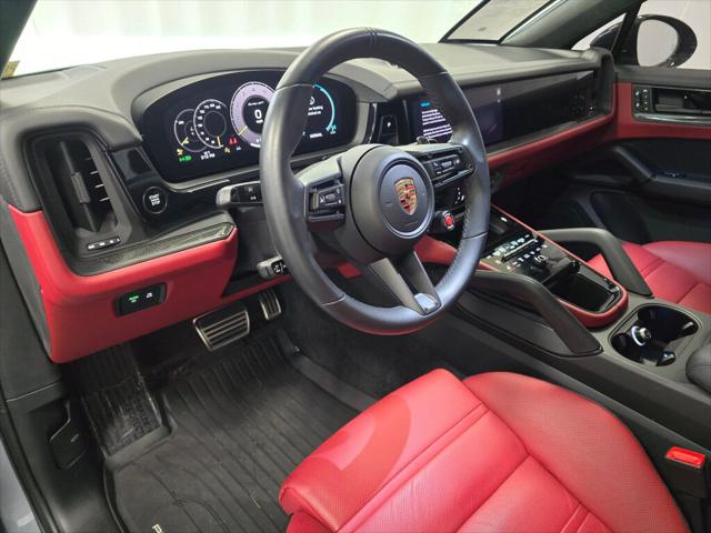 2024 Porsche Cayenne Turbo GT