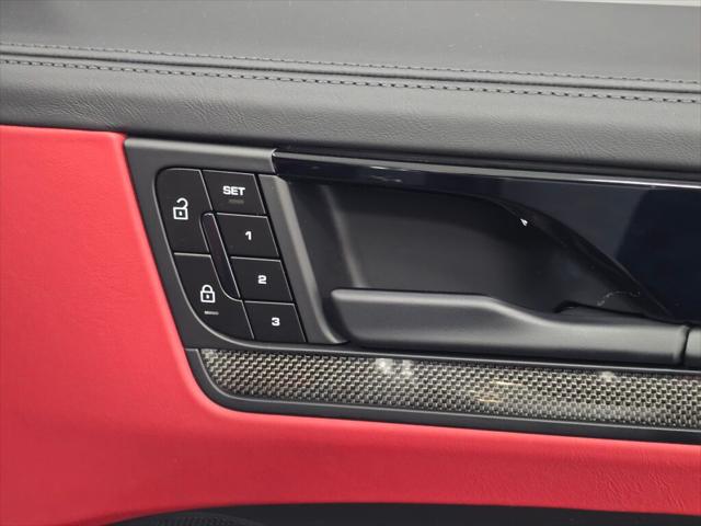 2024 Porsche Cayenne Turbo GT