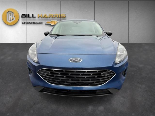 2022 Ford Escape SE Hybrid