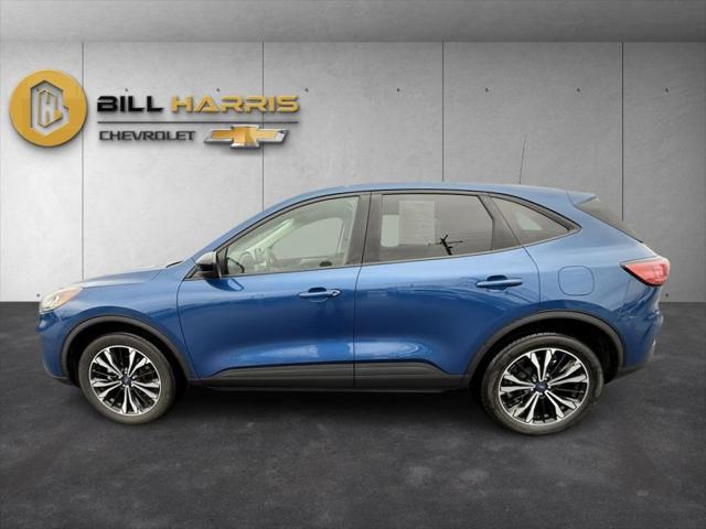 2022 Ford Escape SE Hybrid