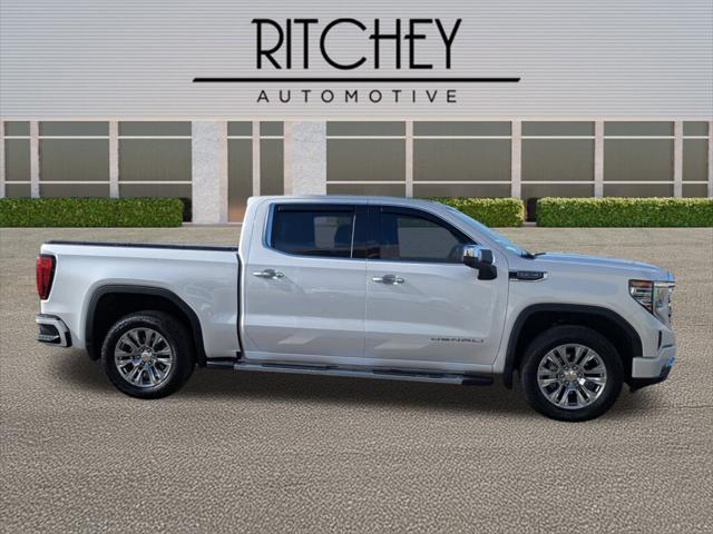 2024 GMC Sierra 1500 4WD Crew Cab Short Box Denali