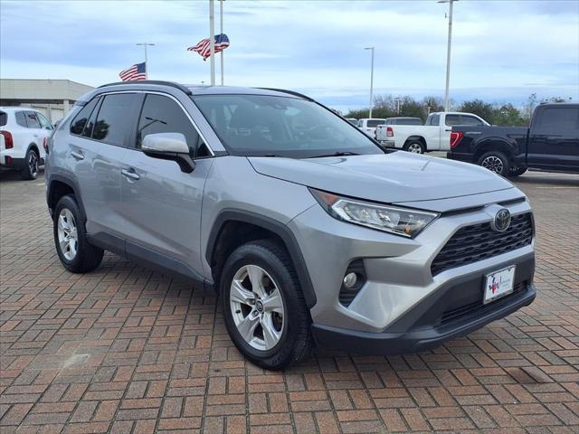 2020 Toyota RAV4 XLE