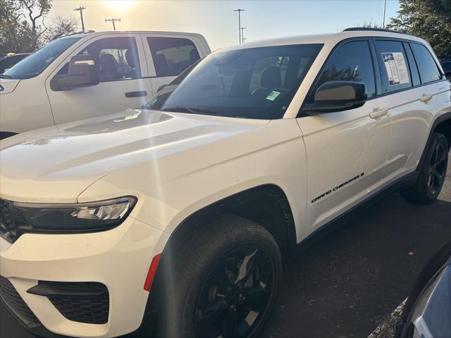 2023 Jeep Grand Cherokee Altitude 4x4