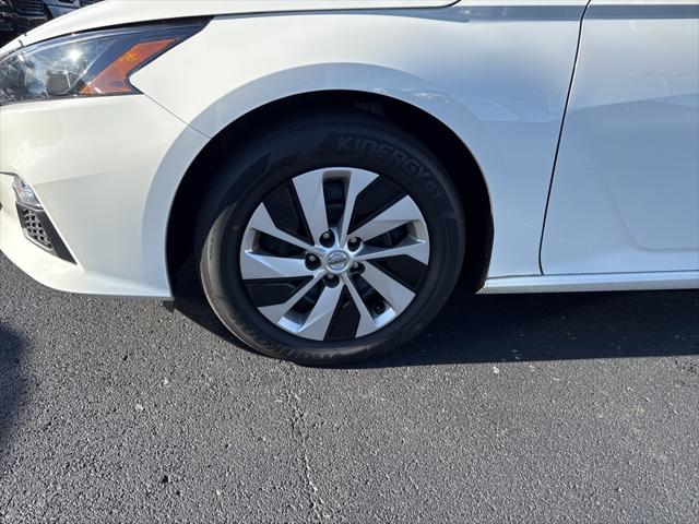 2022 Nissan Altima S FWD