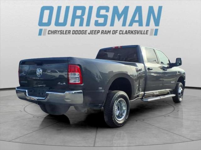2024 RAM 3500 Big Horn Crew Cab 4x4 8 Box