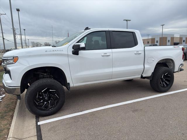 2025 Chevrolet Silverado 1500 4WD LT