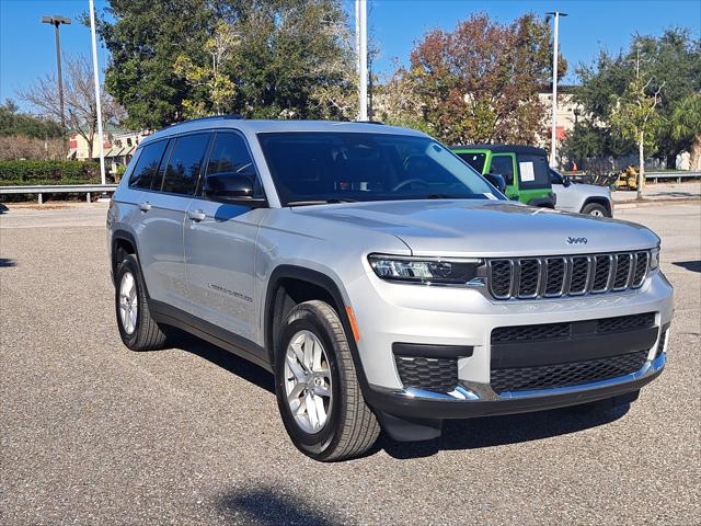 2023 Jeep Grand Cherokee L Laredo 4x4