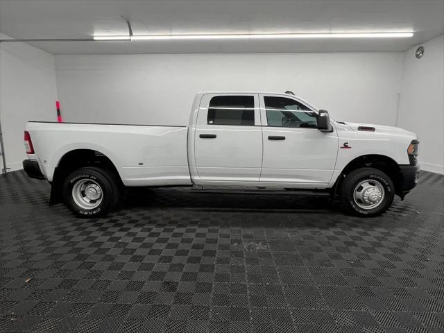 2024 Ram 3500 Tradesman Crew Cab 4x4 8' Box