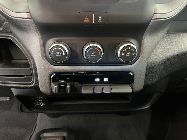 2024 Ram 3500 Tradesman Crew Cab 4x4 8' Box