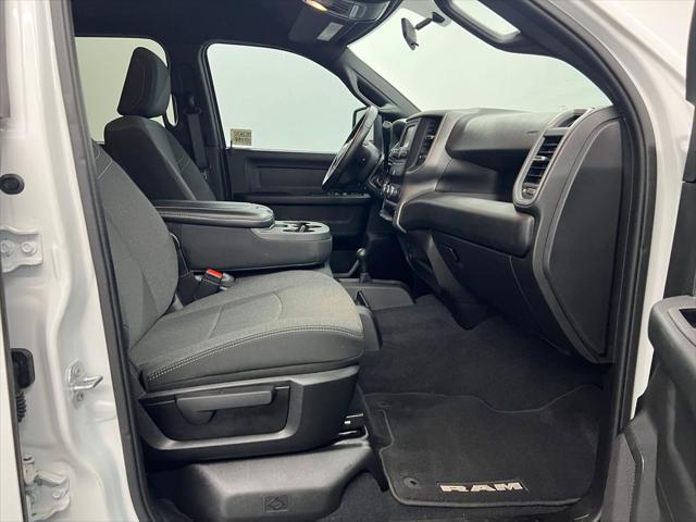 2024 Ram 3500 Tradesman Crew Cab 4x4 8' Box