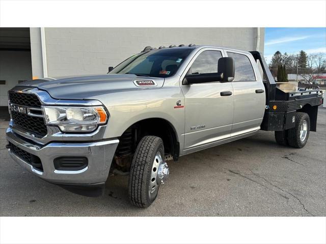 2021 RAM 3500 Tradesman Crew Cab 4x4 8 Box
