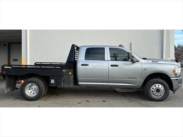 2021 RAM 3500 Tradesman Crew Cab 4x4 8 Box