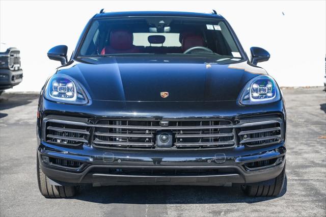 2023 Porsche Cayenne Platinum Edition