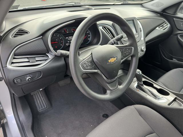 2017 Chevrolet Malibu 1FL