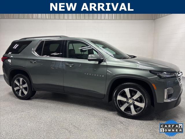 2023 Chevrolet Traverse AWD LT Leather