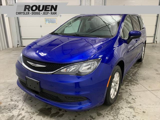 2021 Chrysler Voyager LX