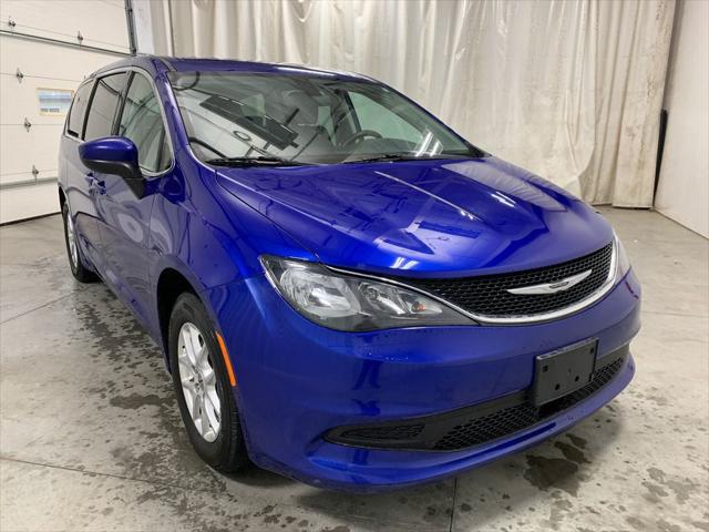 2021 Chrysler Voyager LX