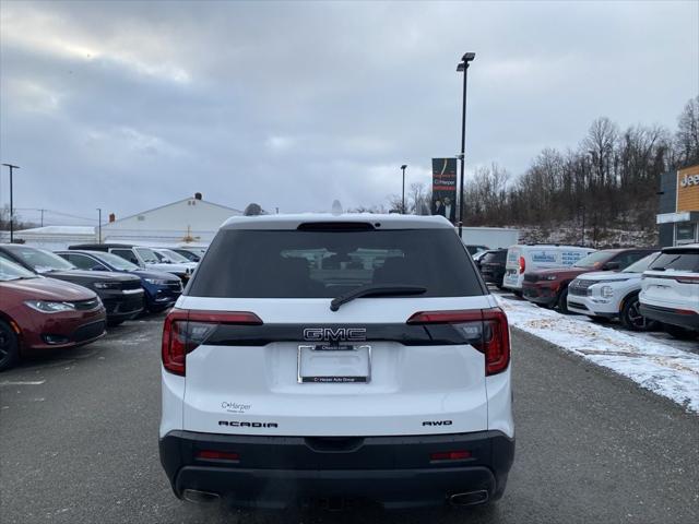 2023 GMC Acadia AWD SLT
