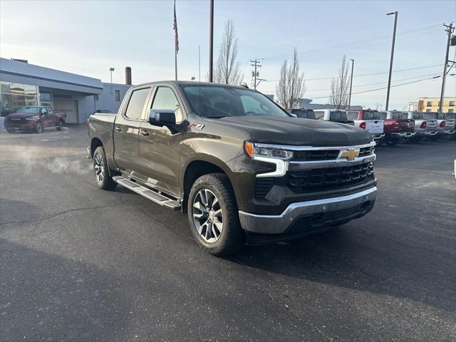 2024 Chevrolet Silverado 1500 4WD Crew Cab Short Bed LT