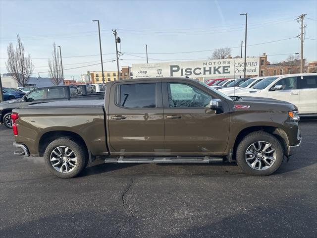 2024 Chevrolet Silverado 1500 4WD Crew Cab Short Bed LT