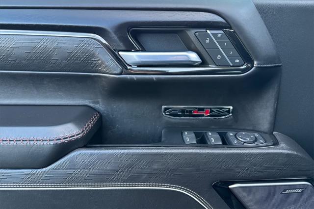 2023 GMC Sierra 1500 4WD Crew Cab Short Box AT4X