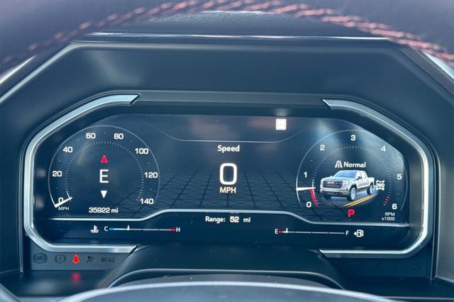 2023 GMC Sierra 1500 4WD Crew Cab Short Box AT4X