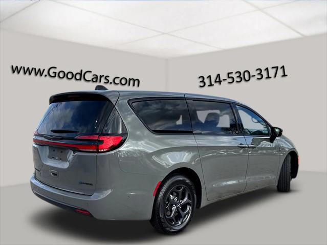 2023 Chrysler Pacifica Hybrid Limited 2023 Chrysler Pacifica Hybrid Limited