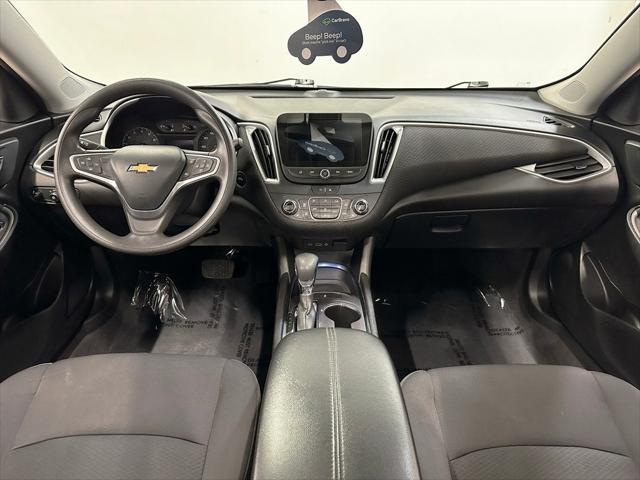 2022 Chevrolet Malibu FWD LT