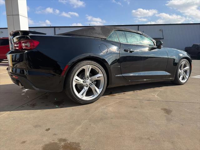 2023 Chevrolet Camaro RWD Convertible LT1