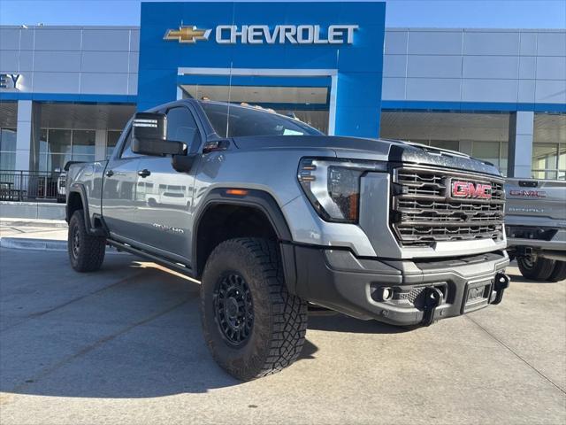 2024 GMC Sierra 2500HD 4WD Crew Cab Standard Bed AT4X