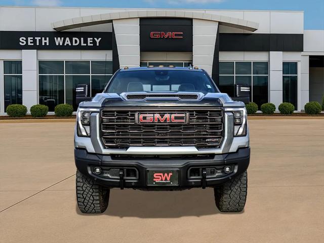 2024 GMC Sierra 2500HD 4WD Crew Cab Standard Bed AT4X